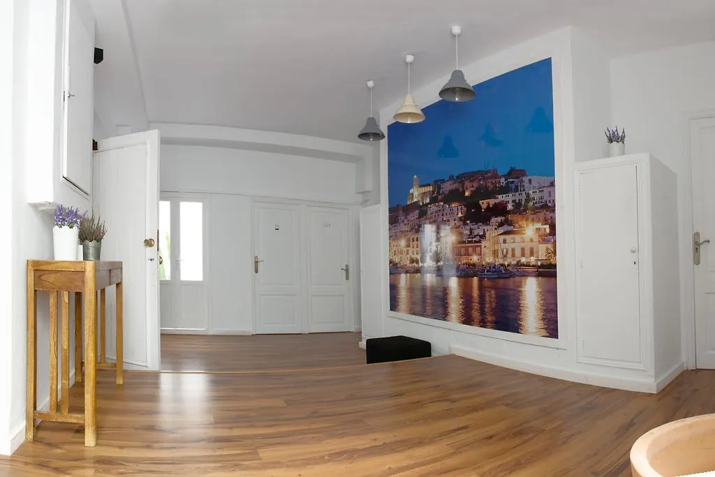 Guest house Hostal Ibiza Spain